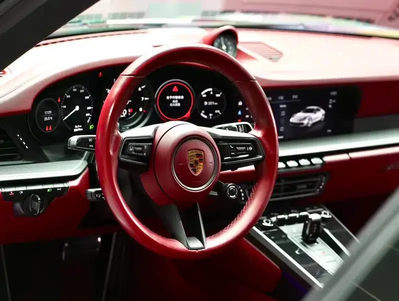 2022 Porsche 911 Carrera 3.0T — миниатюра 13