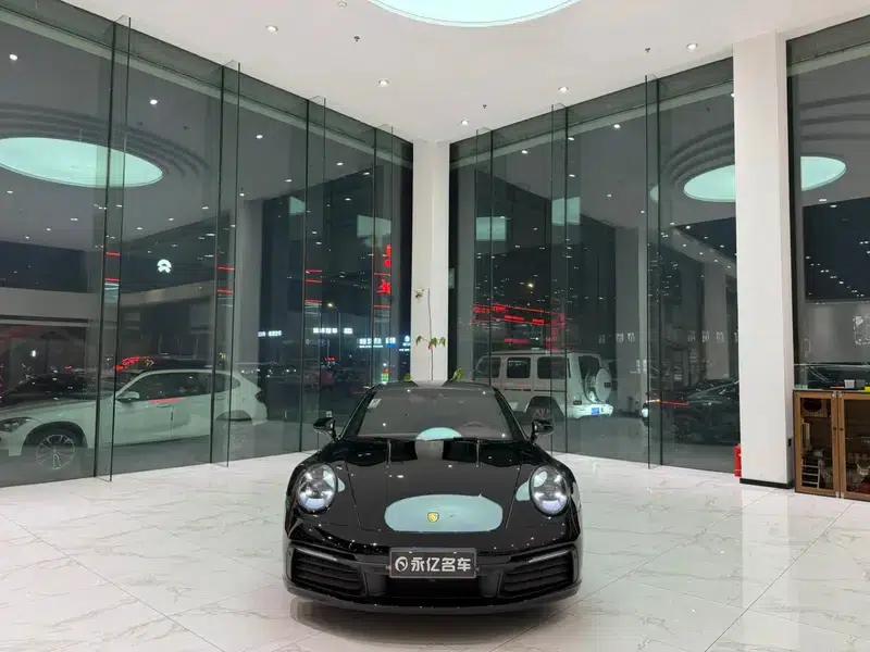 Porsche 911 2020 Carrera 3.0T — миниатюра 2