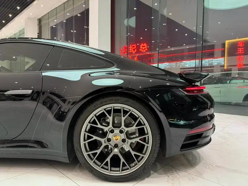Porsche 911 2020 Carrera 3.0T — миниатюра 11