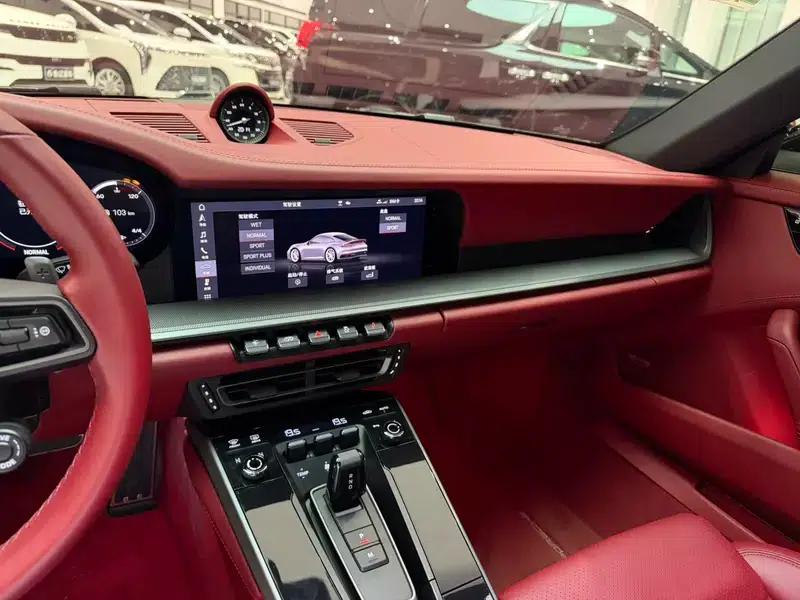Porsche 911 2020 Carrera 3.0T — миниатюра 14