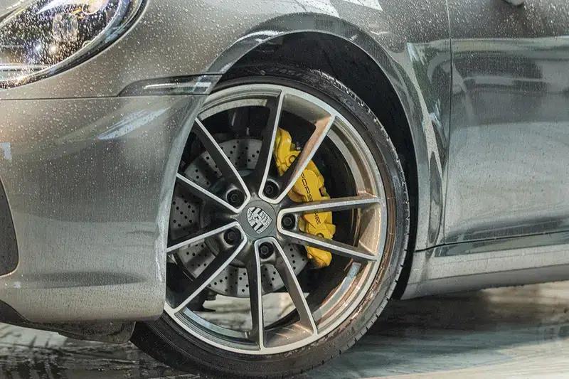 2023 Porsche 911 Carrera 3.0T — миниатюра 7