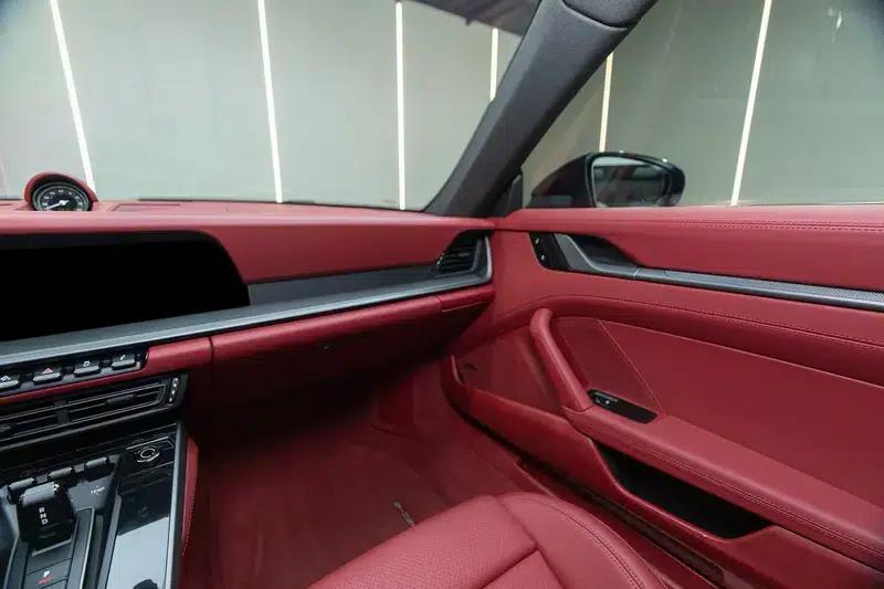 2023 Porsche 911 Carrera 3.0T — миниатюра 8