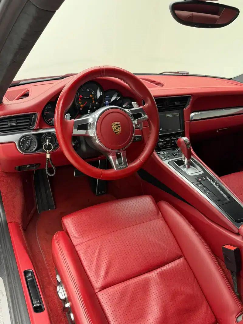 2012 Porsche 911 Carrera 3.4L — миниатюра 11