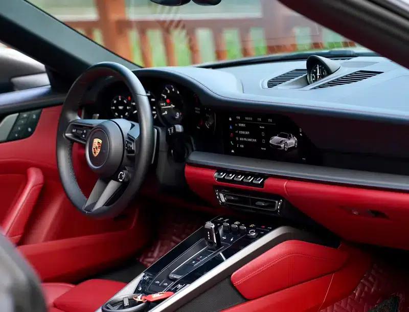 2023 Porsche 911 Targa 4 3.0T — миниатюра 11