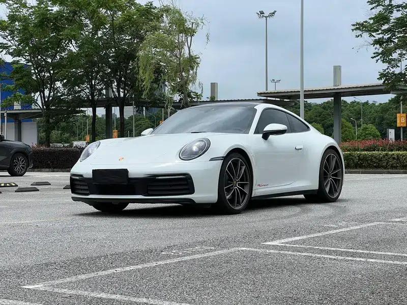 2023 Porsche 911 Carrera 4 3.0T — миниатюра 1
