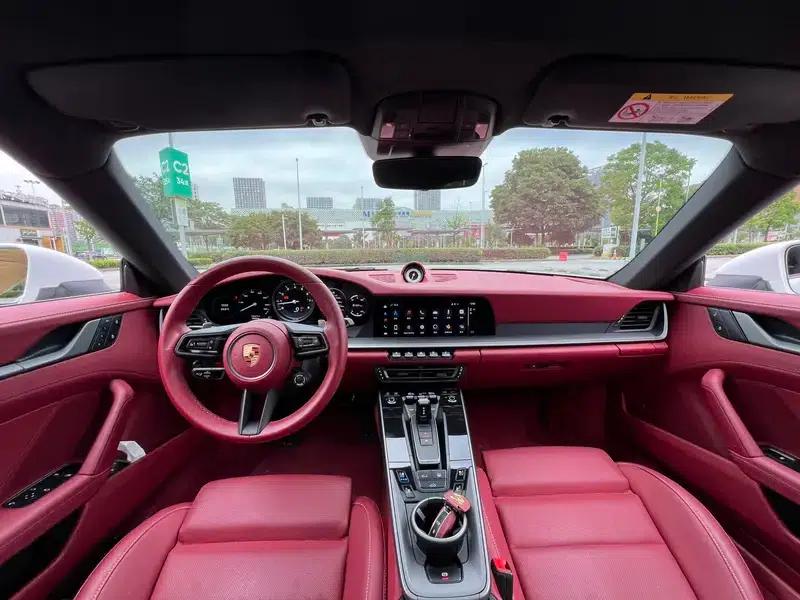 2023 Porsche 911 Carrera 4 3.0T — миниатюра 14