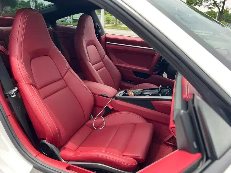 2023 Porsche 911 Carrera 4 3.0T — миниатюра 18