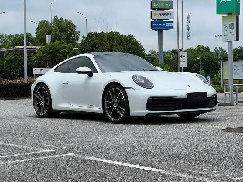 2023 Porsche 911 Carrera 4 3.0T — миниатюра 3