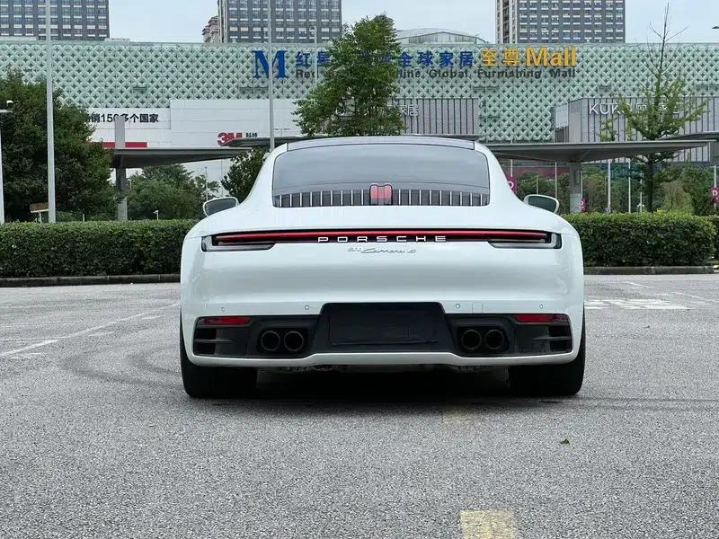 2023 Porsche 911 Carrera 4 3.0T — миниатюра 6