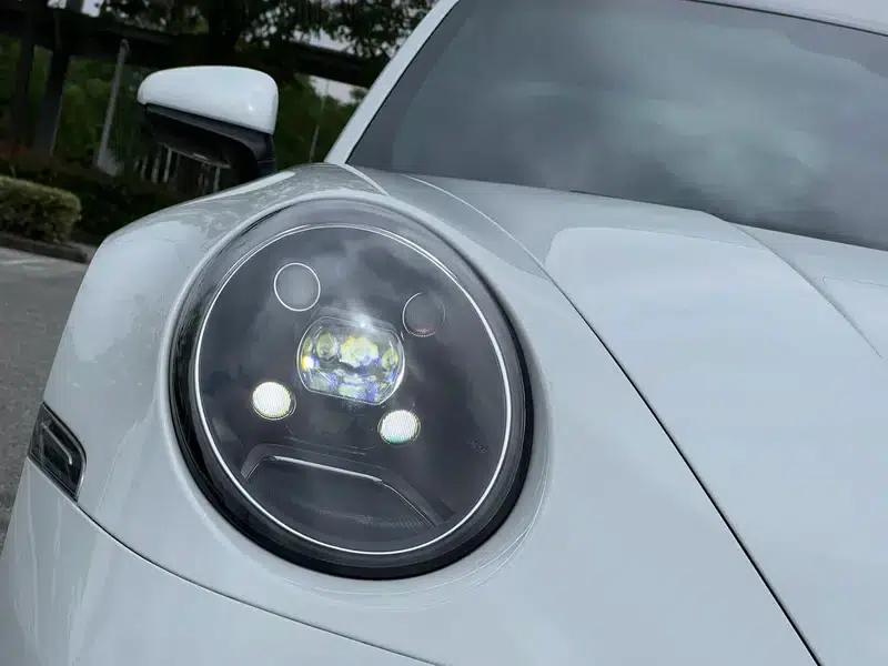 2023 Porsche 911 Carrera 4 3.0T — миниатюра 9