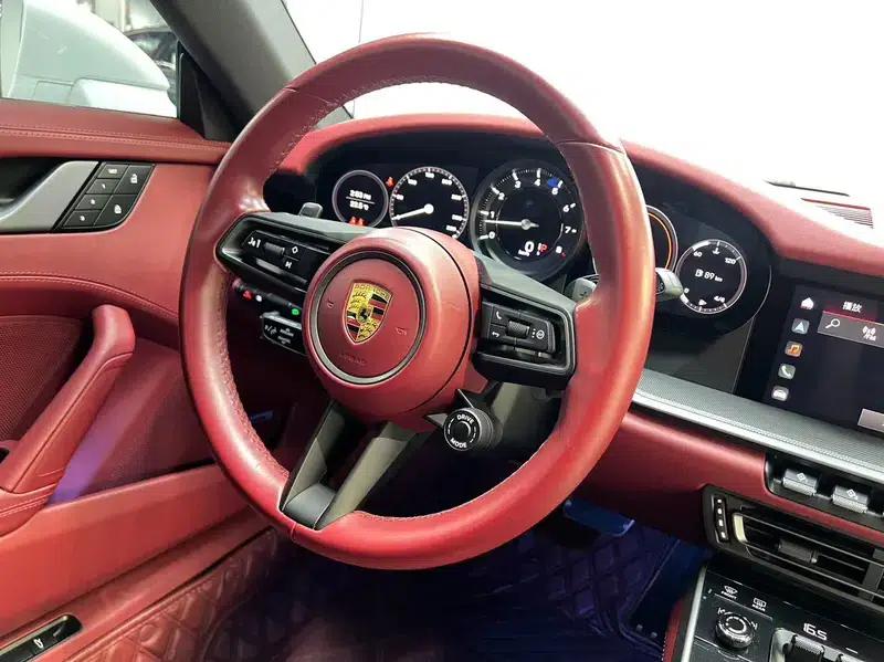2023 Porsche 911 Carrera 3.0T — миниатюра 8