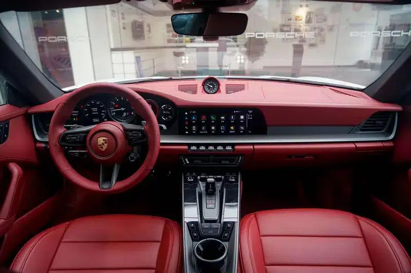 2023 Porsche 911 Carrera 3.0T — миниатюра 10