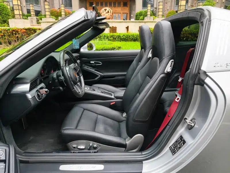 2016 Porsche 911 Targa 4 3.0T — миниатюра 24