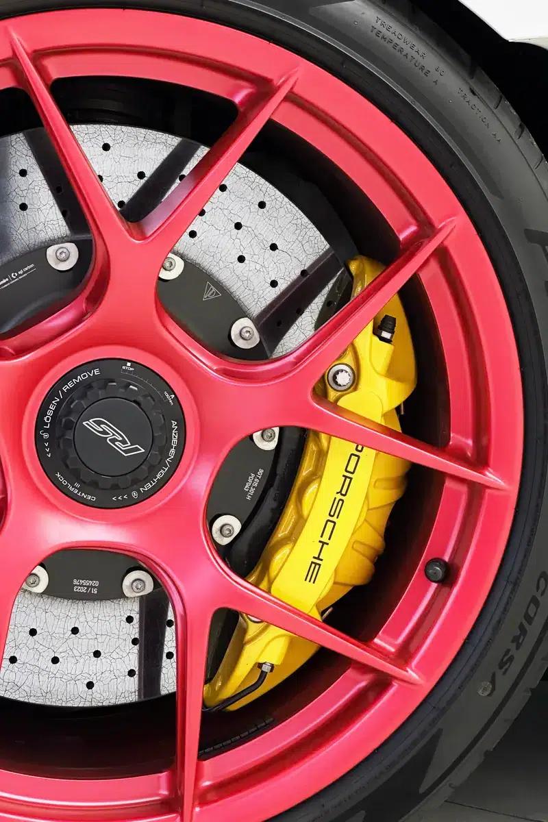 2024 Porsche 911 4.0L Automatic Rear-Wheel Drive 2-Seater (Parallel Import) — миниатюра 11