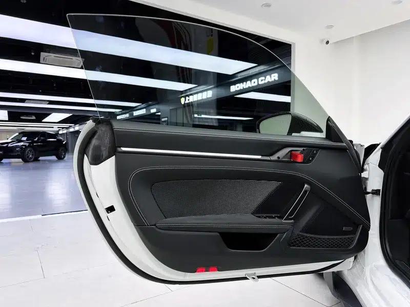2024 Porsche 911 4.0L Automatic Rear-Wheel Drive 2-Seater (Parallel Import) — миниатюра 31