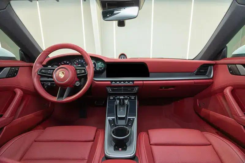 2023 Porsche 911 Carrera 3.0T — миниатюра 13
