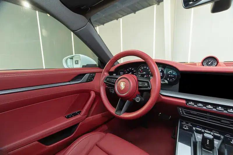 2023 Porsche 911 Carrera 3.0T — миниатюра 17