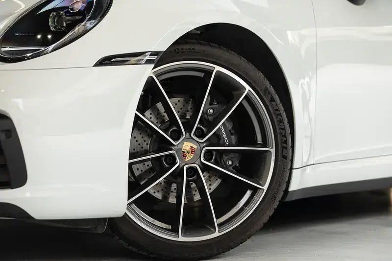 2023 Porsche 911 Carrera 3.0T — миниатюра 9