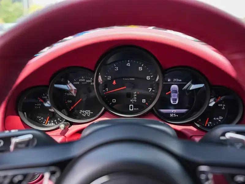 Porsche 911 2019 3.0T Automatic Rear-Wheel Drive 4-Seater (Parallel Import) — миниатюра 16