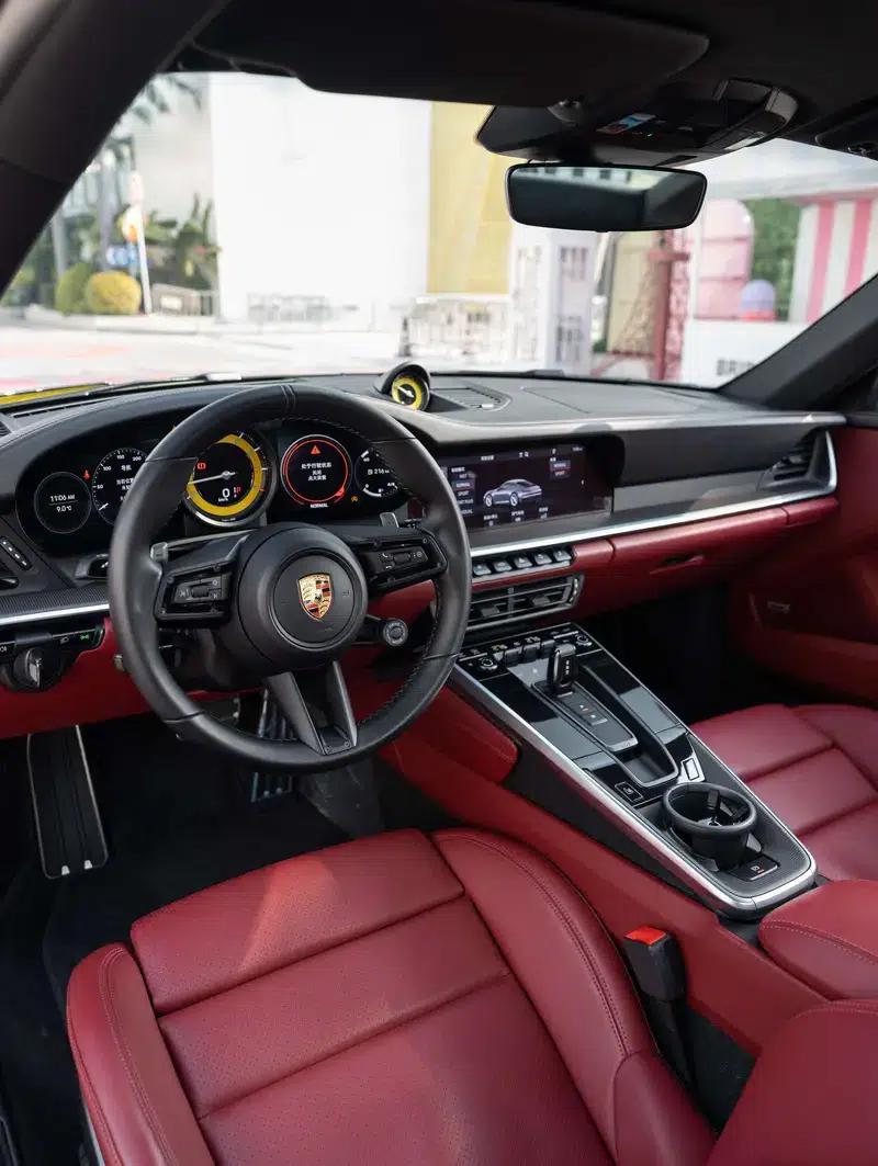 2022 Porsche 911 Carrera 4S 3.0T — миниатюра 12