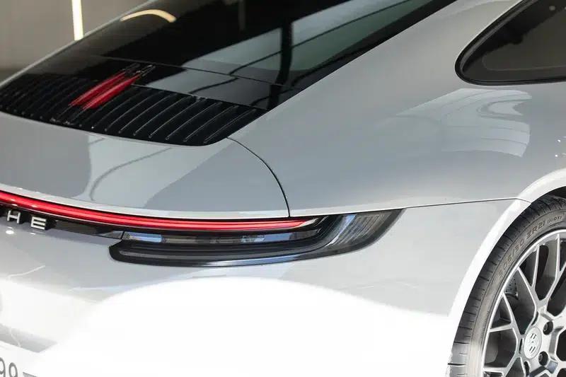 Porsche 911 2020 Carrera 3.0T — миниатюра 9