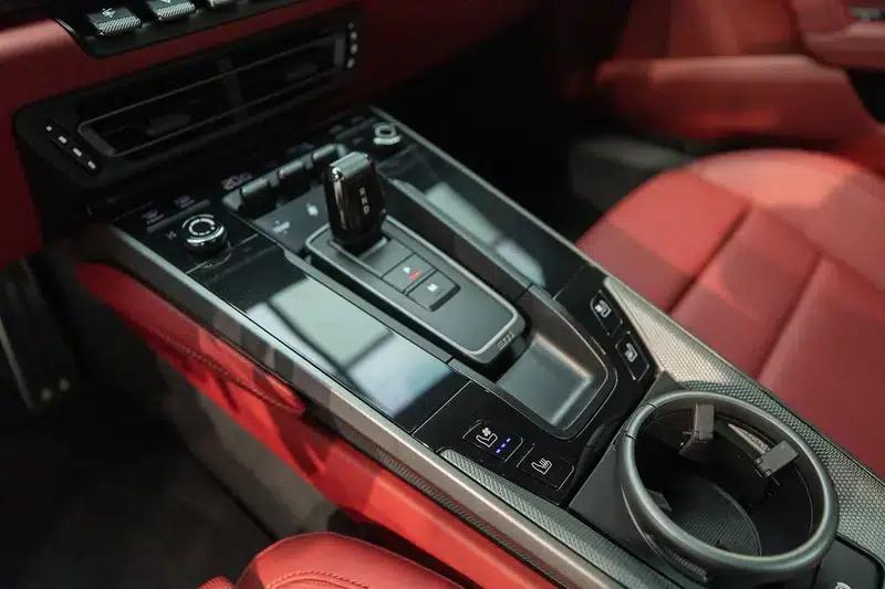 2023 Porsche 911 Carrera 3.0T — миниатюра 14
