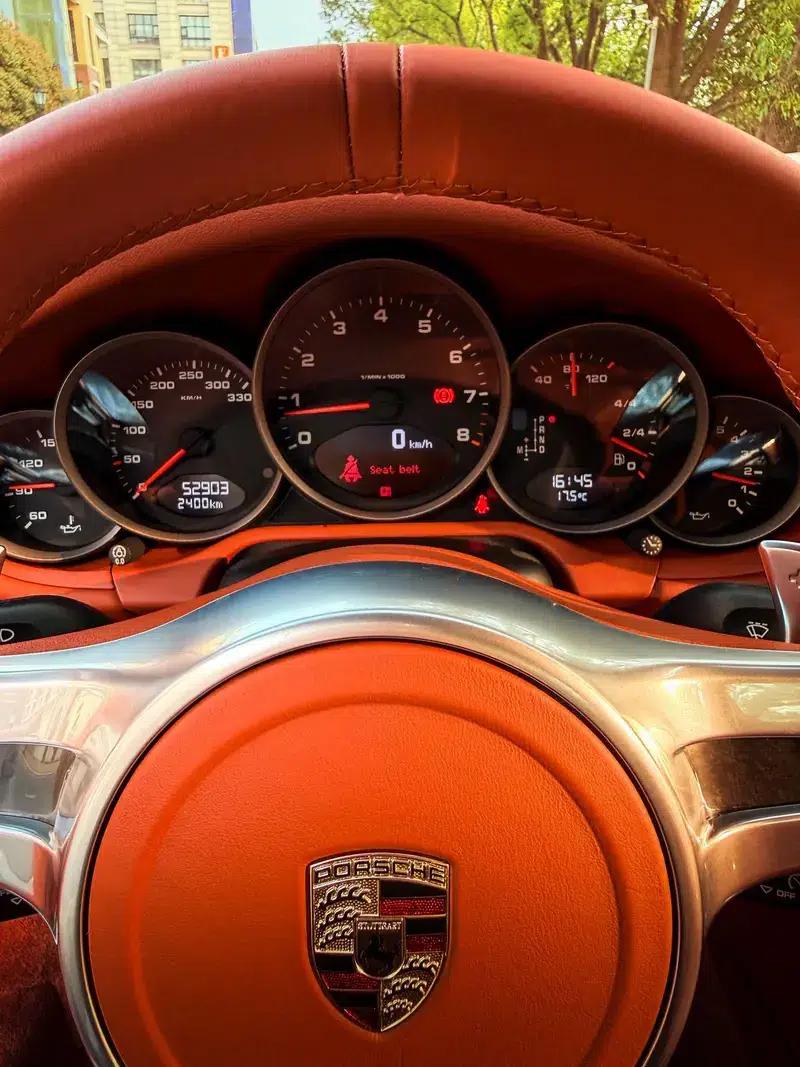 2010 Porsche 911 Carrera 4 3.6L — миниатюра 14