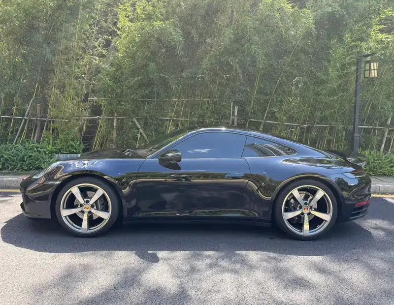 2023 Porsche 911 Carrera 3.0T — миниатюра 4