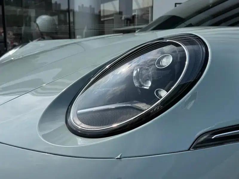 2023 Porsche 911 Carrera 3.0T — миниатюра 10