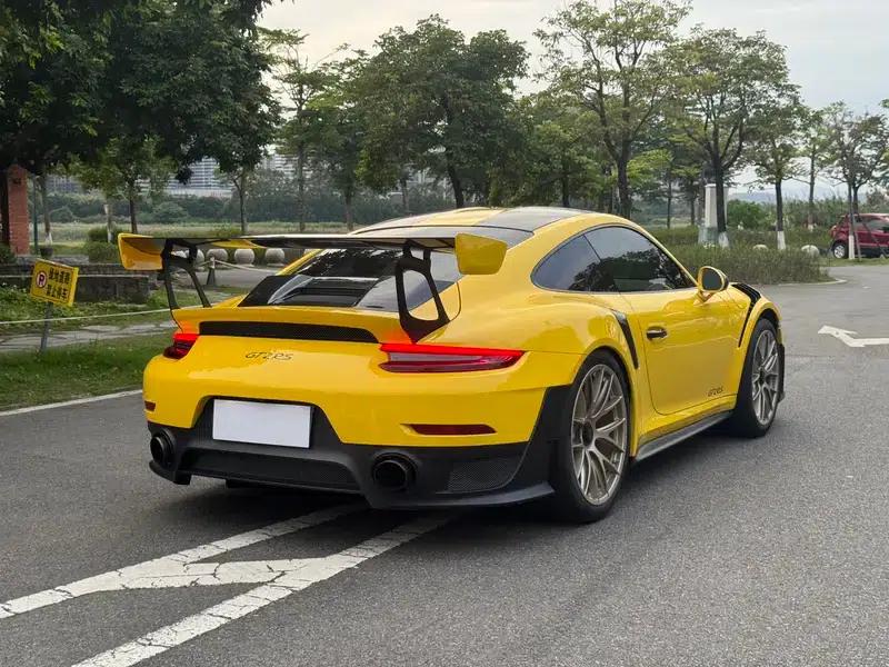 Porsche 911 2018 GT2 RS — миниатюра 5