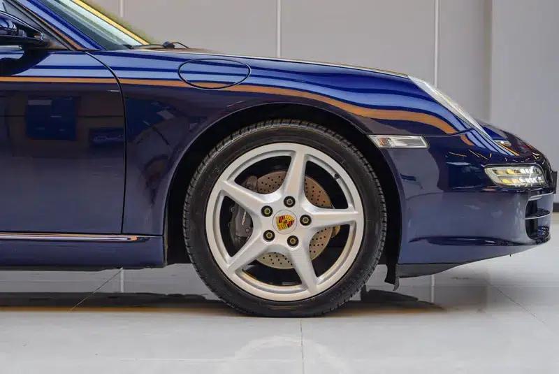 2006 Porsche 911 Carrera AT 3.6L — миниатюра 6
