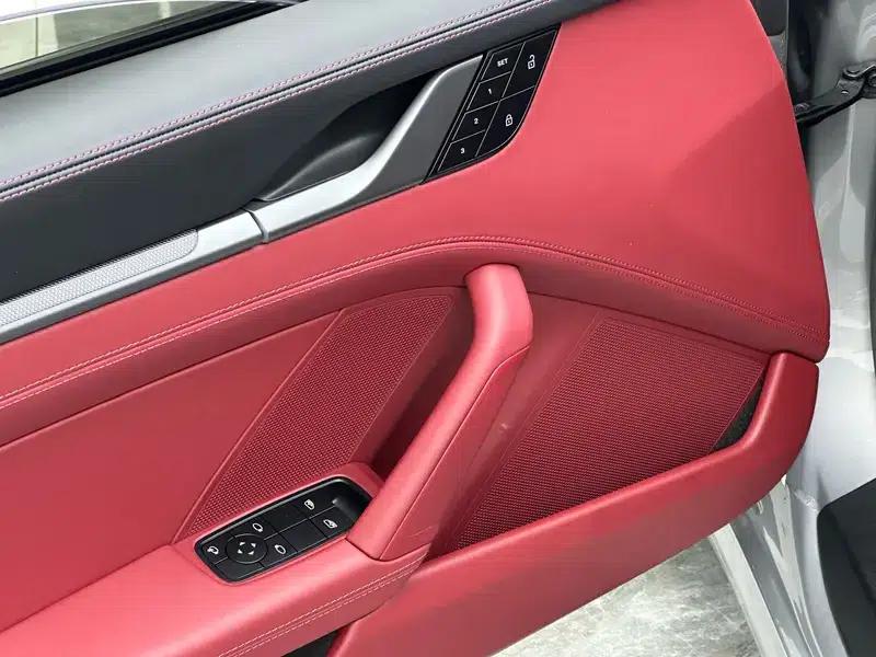 2023 Porsche 911 Carrera 3.0T — миниатюра 12