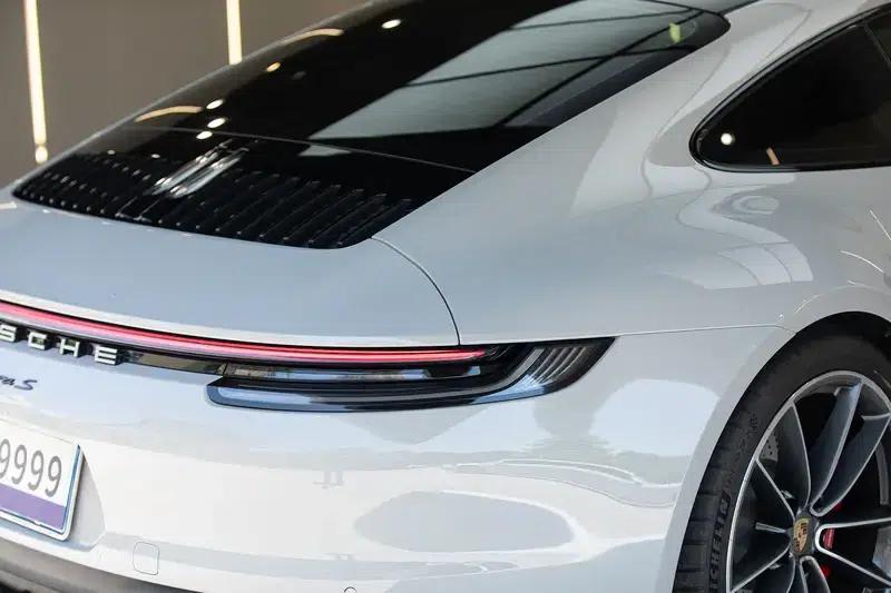 2023 Porsche 911 Carrera S 3.0T — миниатюра 10