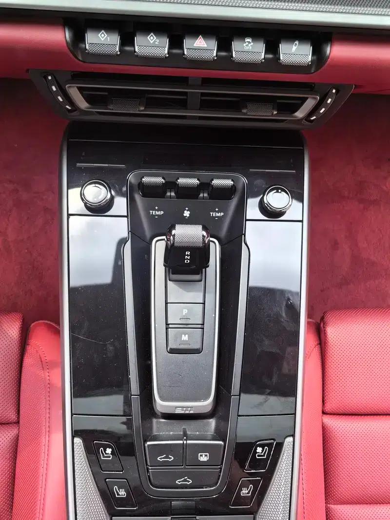 Porsche 911 2020 Carrera 3.0T — миниатюра 12