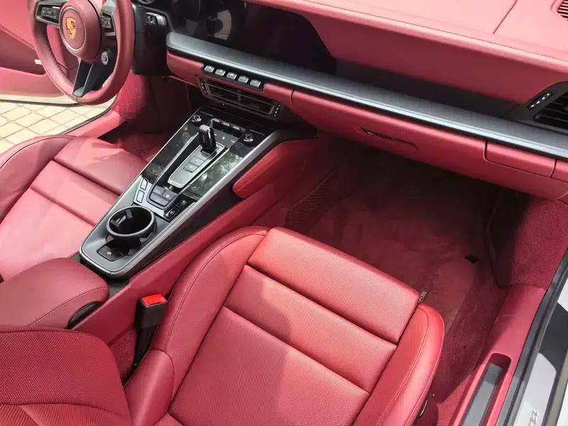 Porsche 911 2020 Carrera 3.0T — миниатюра 14