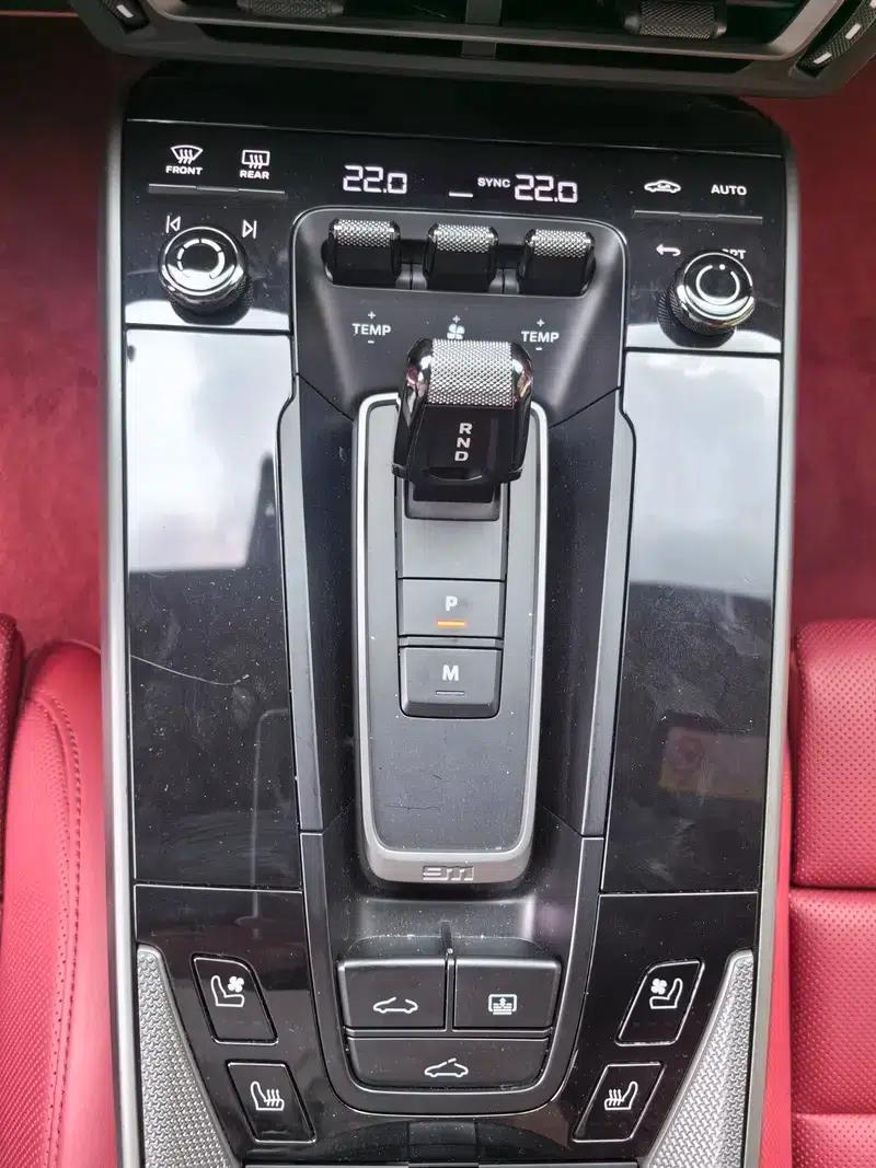 Porsche 911 2020 Carrera 3.0T — миниатюра 17