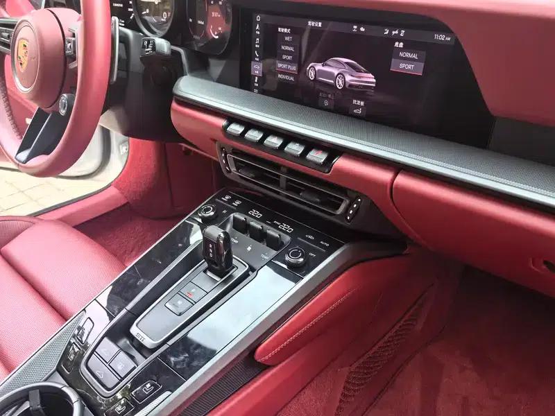Porsche 911 2020 Carrera 3.0T — миниатюра 24