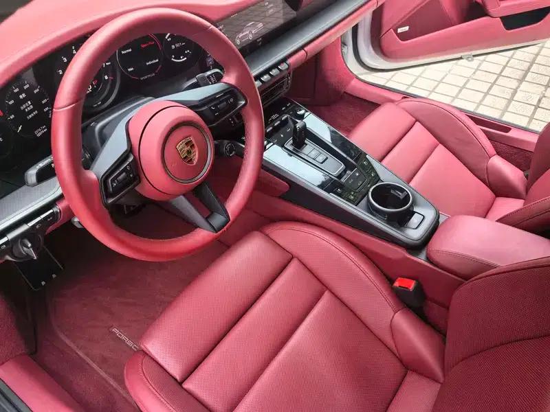 Porsche 911 2020 Carrera 3.0T — миниатюра 26
