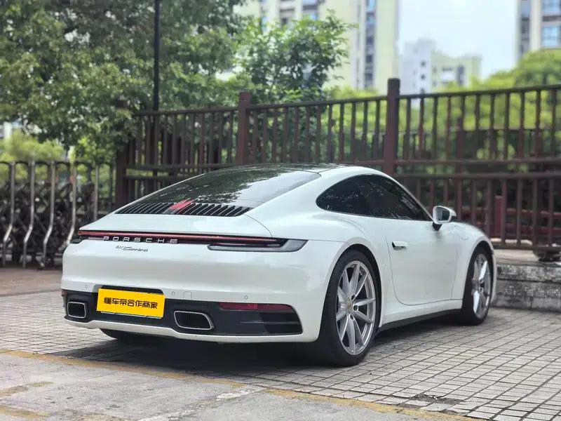 Porsche 911 2020 Carrera 3.0T — миниатюра 6