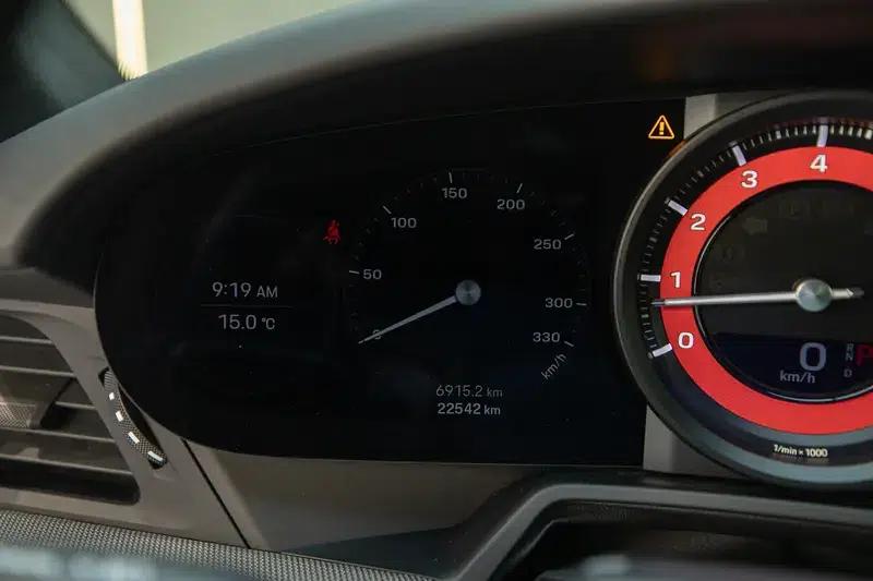 2022 Porsche 911 Carrera 3.0T — миниатюра 12