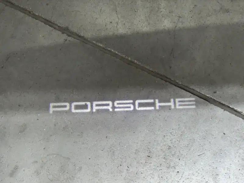 2024 Porsche 911 4.0L Automatic Rear-Wheel Drive 2-Seater (Parallel Import) — миниатюра 12