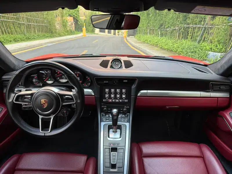 2016 Porsche 911 Carrera 3.0T — миниатюра 10