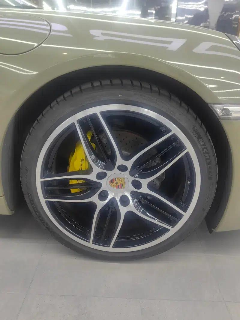 2012 Porsche 911 Carrera 3.4L — миниатюра 7