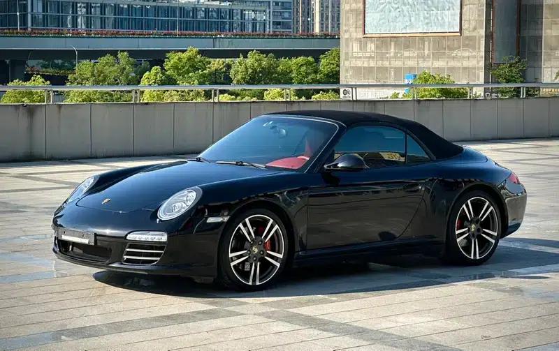 2010 Porsche 911 Carrera 4S Cabriolet 3.8L — миниатюра 15