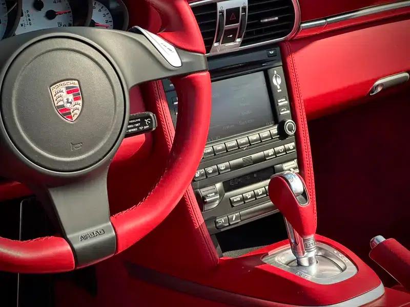 2010 Porsche 911 Carrera 4S Cabriolet 3.8L — миниатюра 8