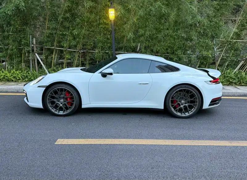 Porsche 911 2020 Carrera 3.0T — миниатюра 4