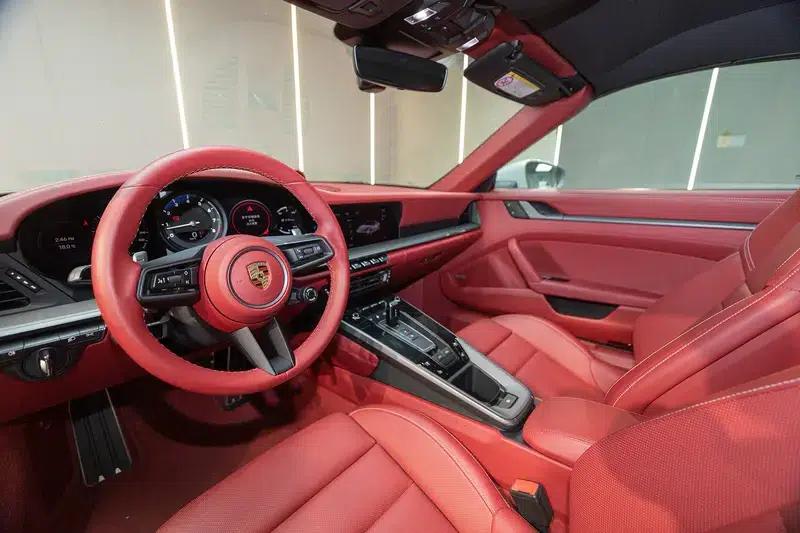 2022 Porsche 911 Targa 4S 3.0T — миниатюра 17