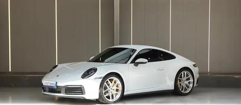 Porsche 911 2020 Carrera 3.0T — миниатюра 1