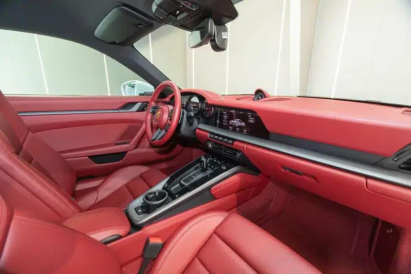 Porsche 911 2020 Carrera 3.0T — миниатюра 15