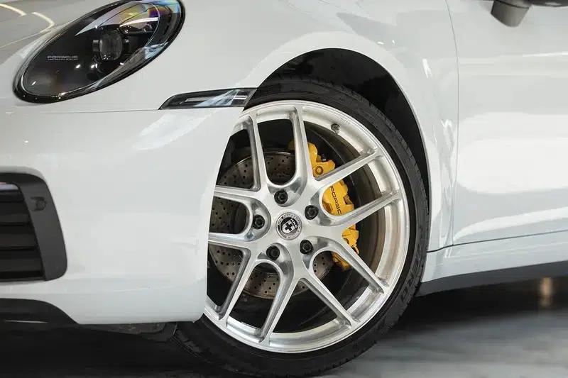 Porsche 911 2020 Carrera 3.0T — миниатюра 7